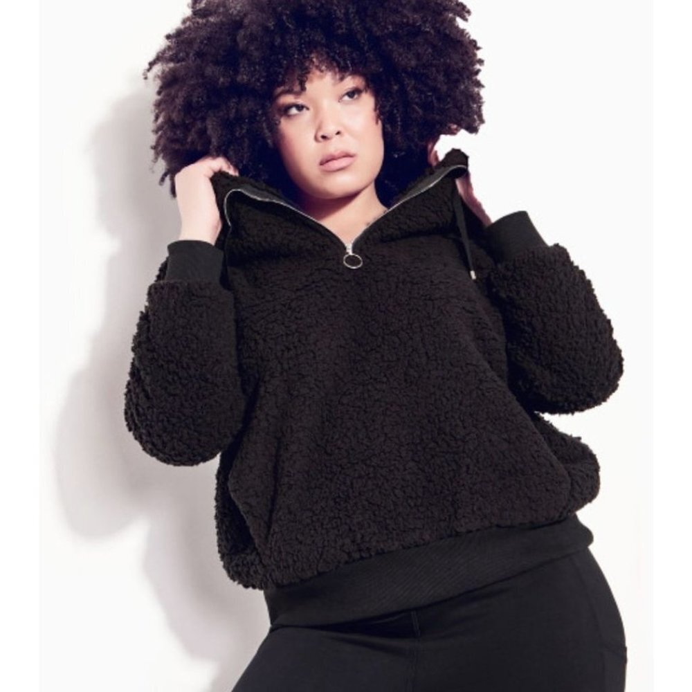 NWT ZIM & ZOE Teddy Fleece‎ Sweat Top - black Size 14